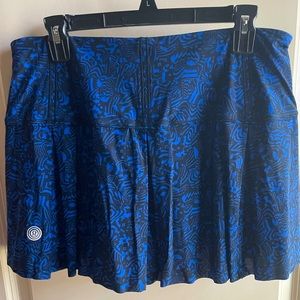 Lululemon tennis/run skirt size 10